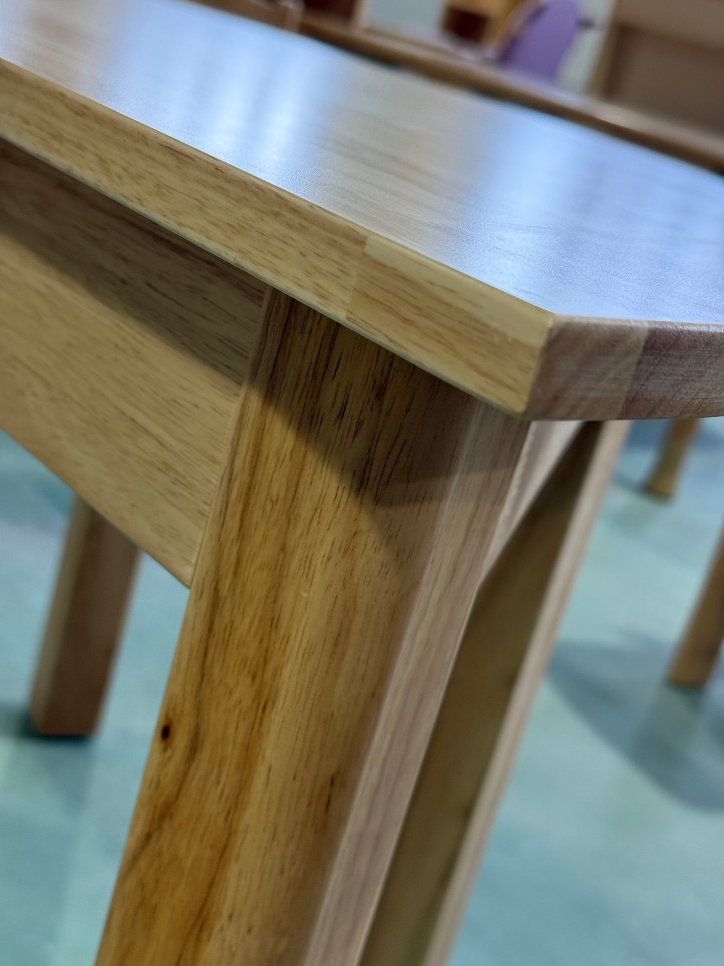 woJKod Semicircular combinable Rubber wood tables for Kid’s,Children Study Desk,Toddler Furniture for Nursery, Kindergarten,Playroom,Classroom,Kid’s Room(Round)