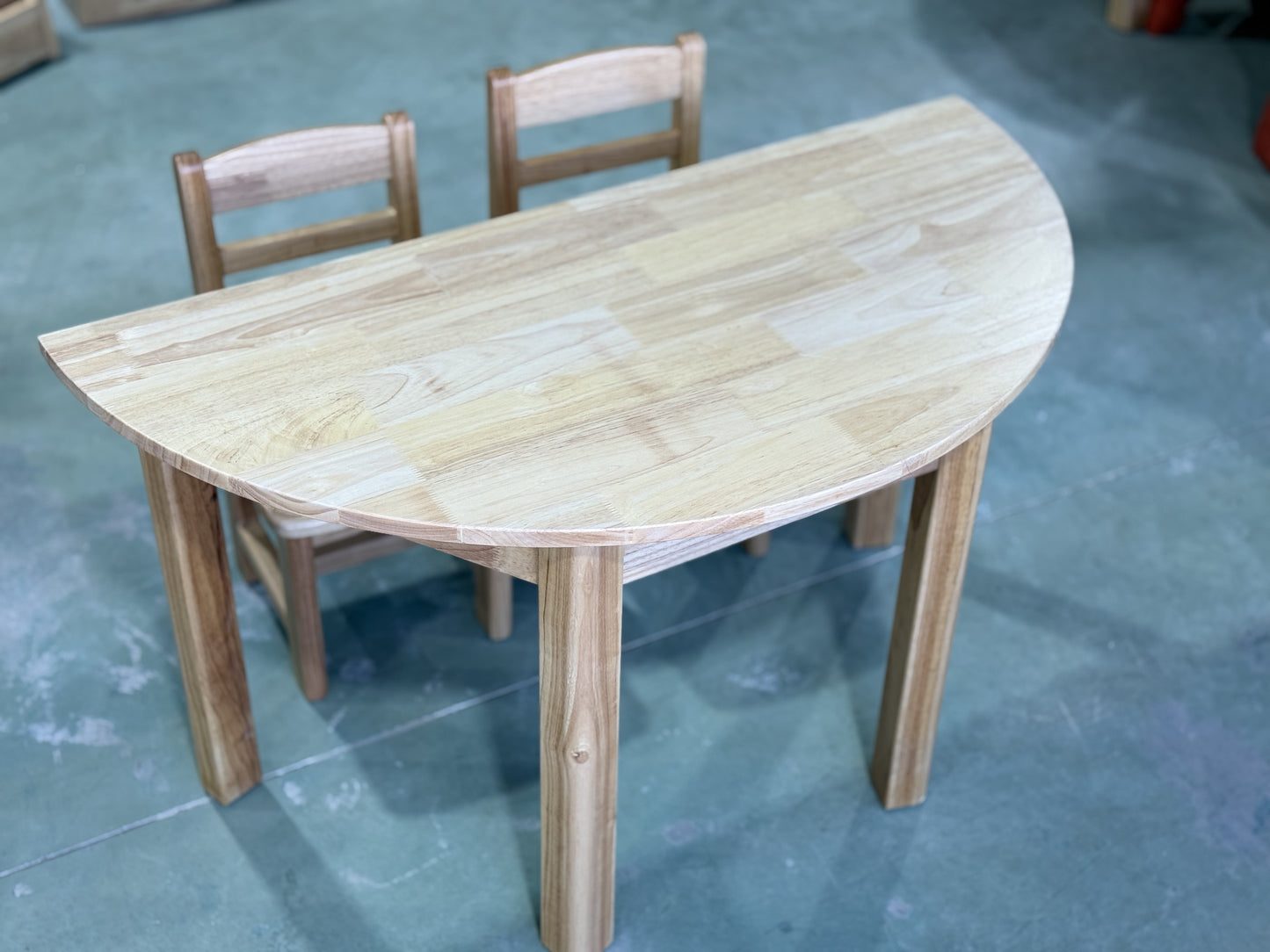 woJKod Semicircular combinable Rubber wood tables for Kid’s,Children Study Desk,Toddler Furniture for Nursery, Kindergarten,Playroom,Classroom,Kid’s Room(Round)