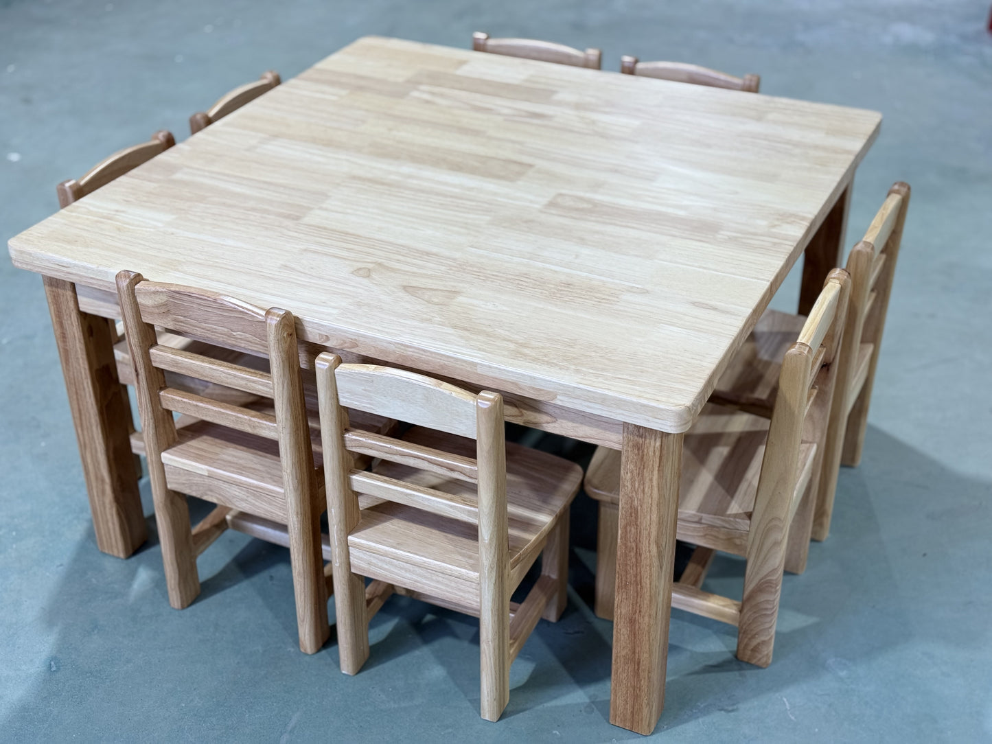 Round Wooden Kids Table, 60 cm Diameter (Square)