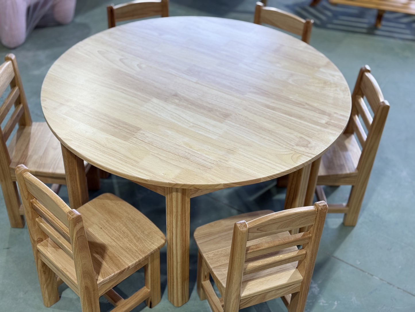 woJKod Semicircular combinable Rubber wood tables for Kid’s,Children Study Desk,Toddler Furniture for Nursery, Kindergarten,Playroom,Classroom,Kid’s Room(Round)