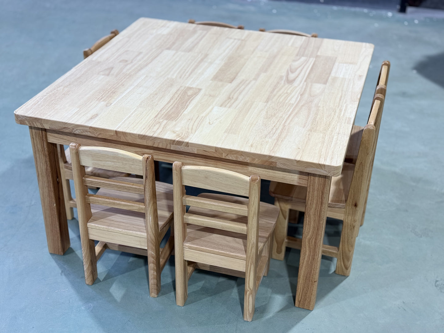 Round Wooden Kids Table, 60 cm Diameter (Square)